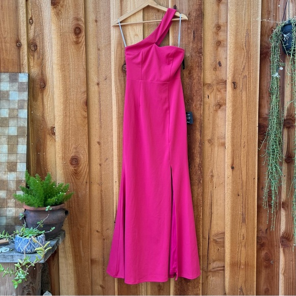 Hot Pink Magenta Asymmetrical Sweetheart Mermaid Maxi Dress 🌿 - Picture 5 of 10